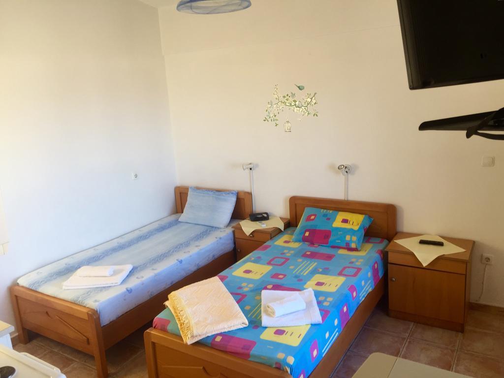 Dimitris Apartments Frý Eksteriør billede